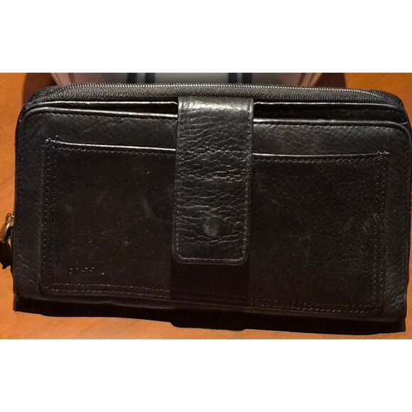 Fossil wallet - Picture 1 of 4